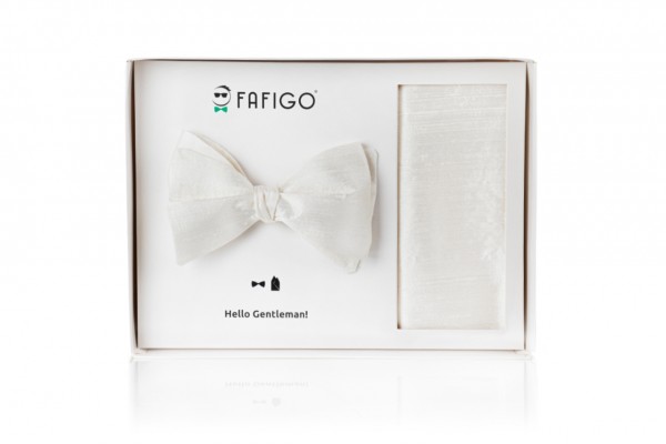 "Nino", weißes Fliege + Einstecktuch Set aus Wildseide